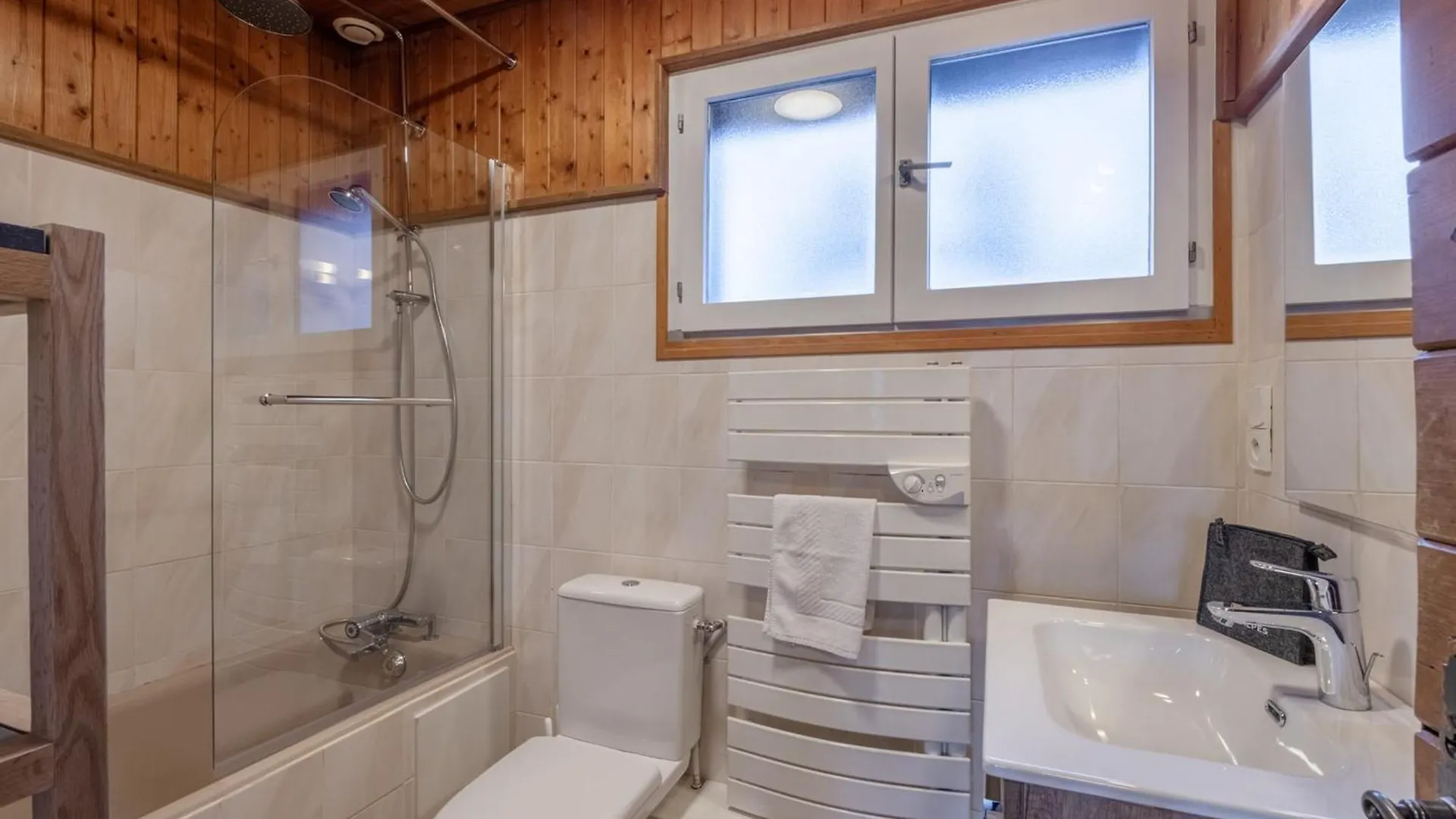 Chalet Familial Avec Wifi Et Parking Pres D'Argentiere - Fr-1-343-258 Chamonix
